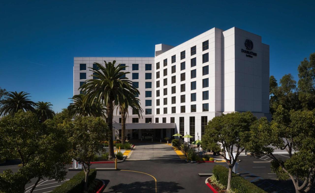 Doubletree By Hilton Irvine Spectrum Zewnętrze zdjęcie