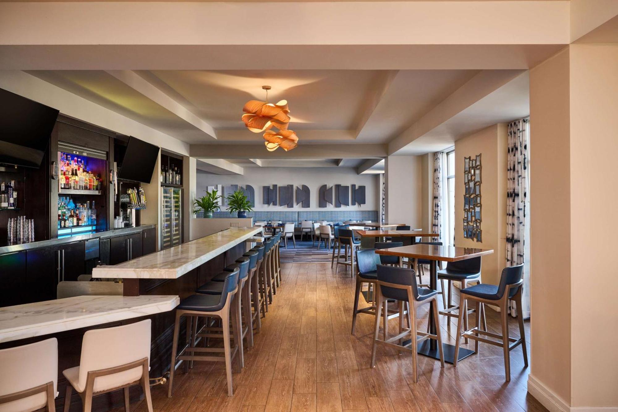 Doubletree By Hilton Irvine Spectrum Zewnętrze zdjęcie