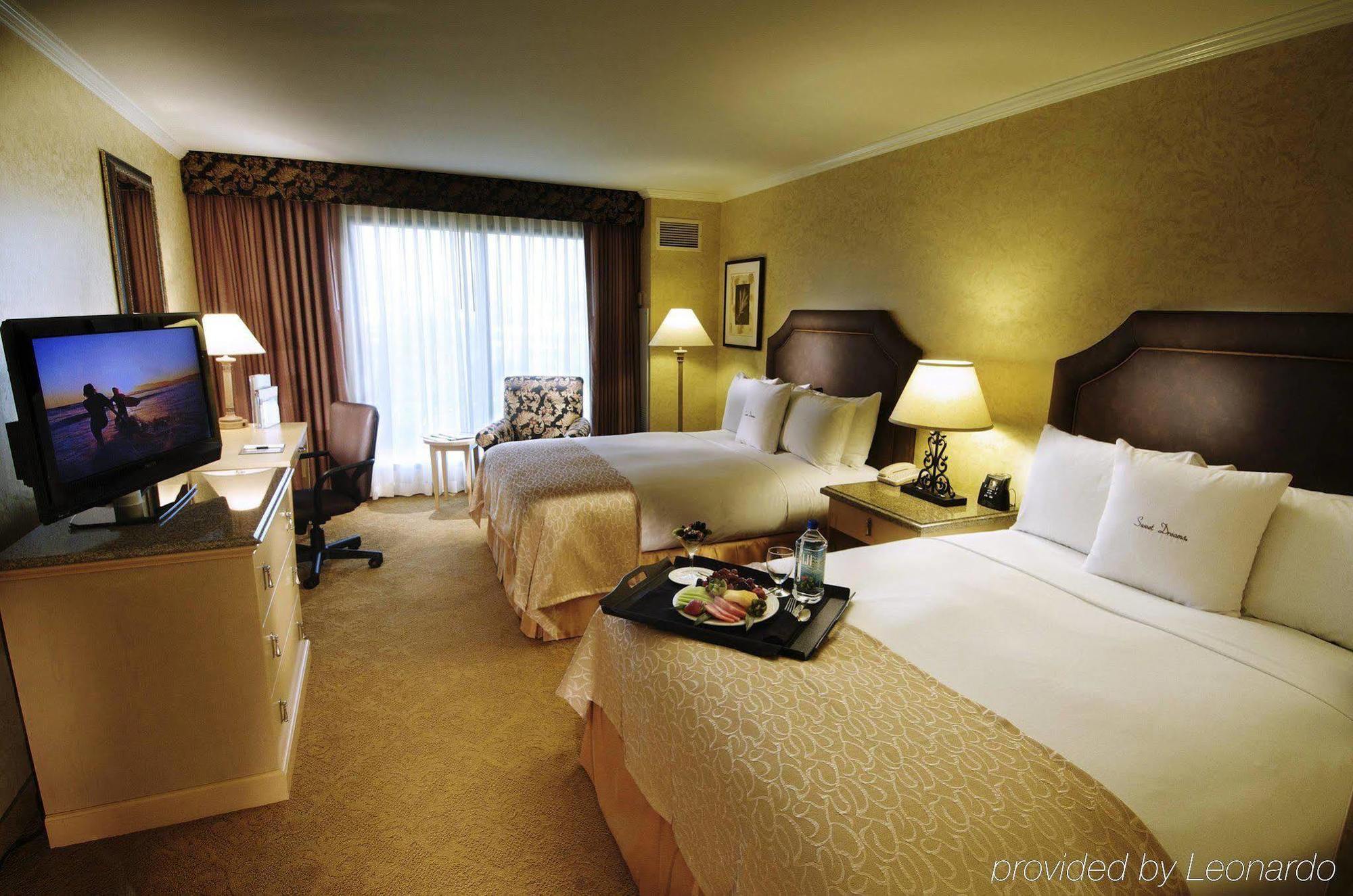 Doubletree By Hilton Irvine Spectrum Pokój zdjęcie